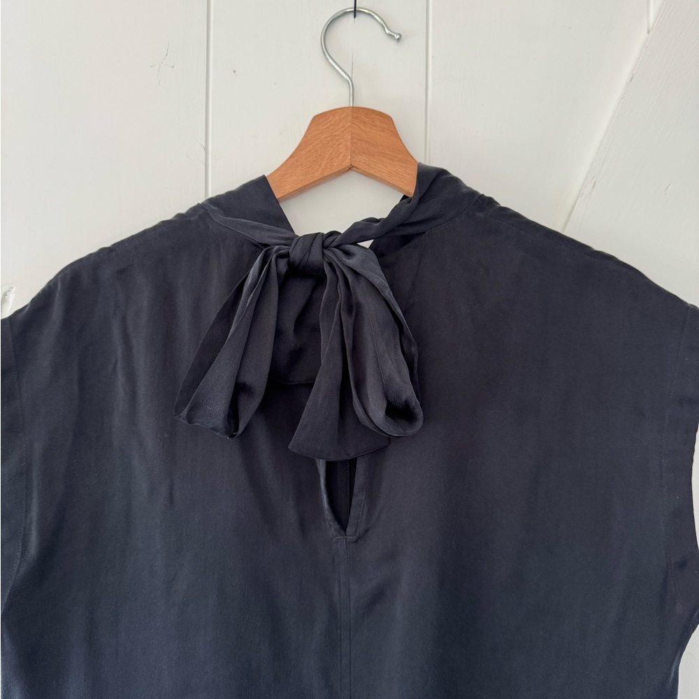 Everlane Clean Silk Charmeuse Tie Blouse - Picture 6 of 8